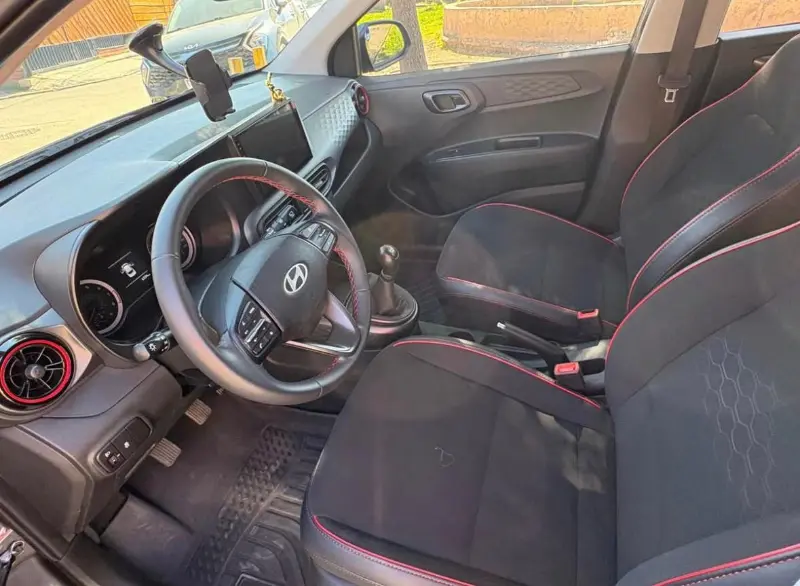 HYUNDAI GRAND I10 4X2 1.2 - miniatura 3