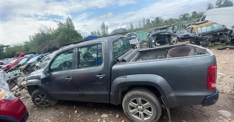 VOLKSWAGEN AMAROK CHATARRA - miniatura 5